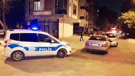 İ­s­t­a­n­b­u­l­­d­a­ ­i­k­i­ ­o­t­o­m­o­b­i­l­ ­k­u­n­d­a­k­l­a­n­d­ı­
